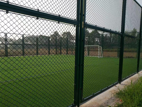 足球场围网