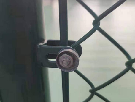 挂钩式组装围网